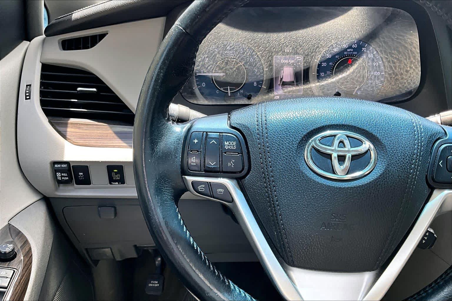 Used 2015 Shoreline Blue Pearl Toyota XLE image 24