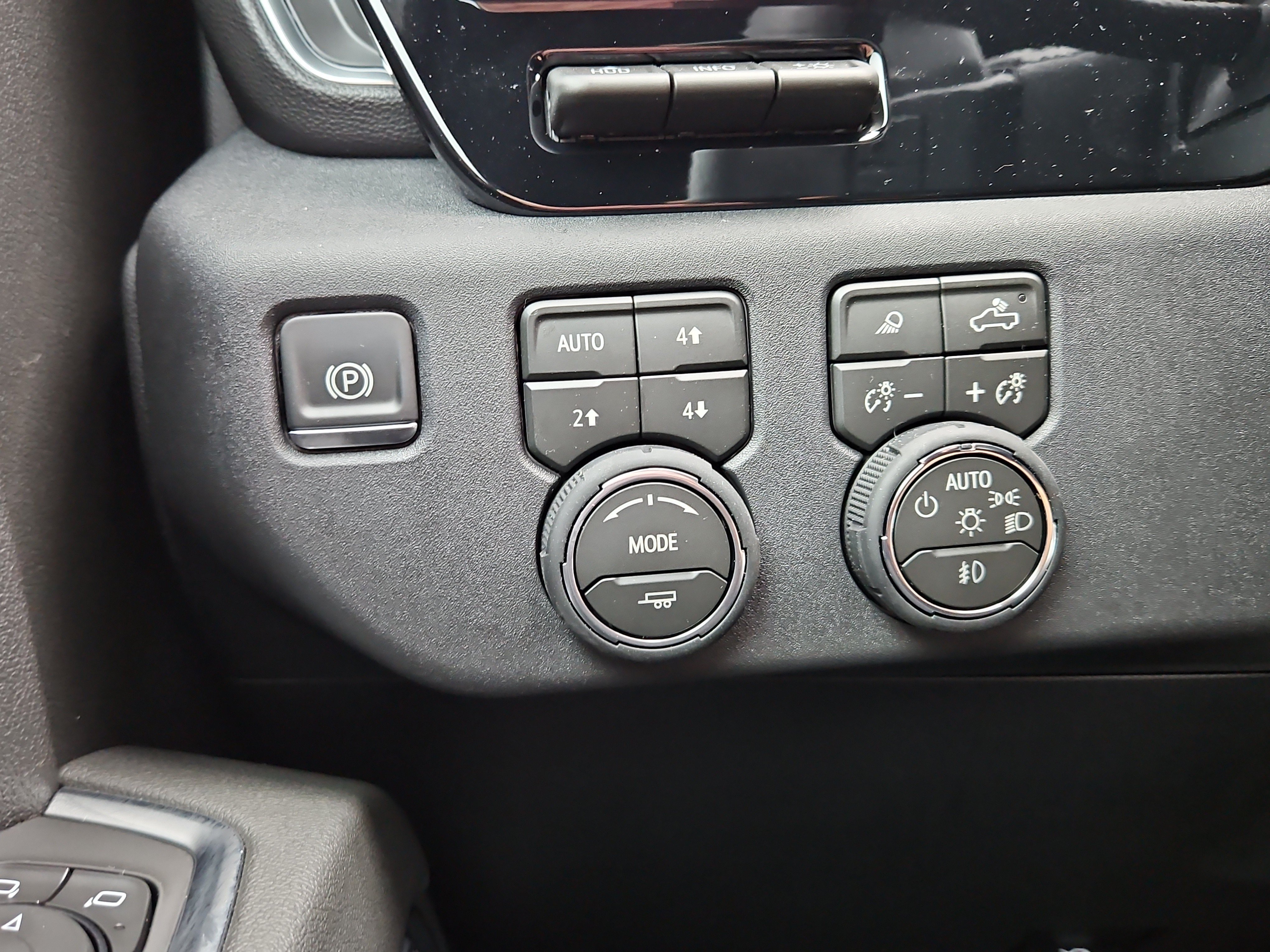 2026 Chevrolet Silverado 1500 High Country - Photo 21
