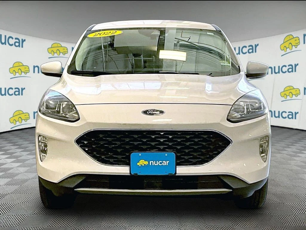 Used 2022 White Ford SEL image 2