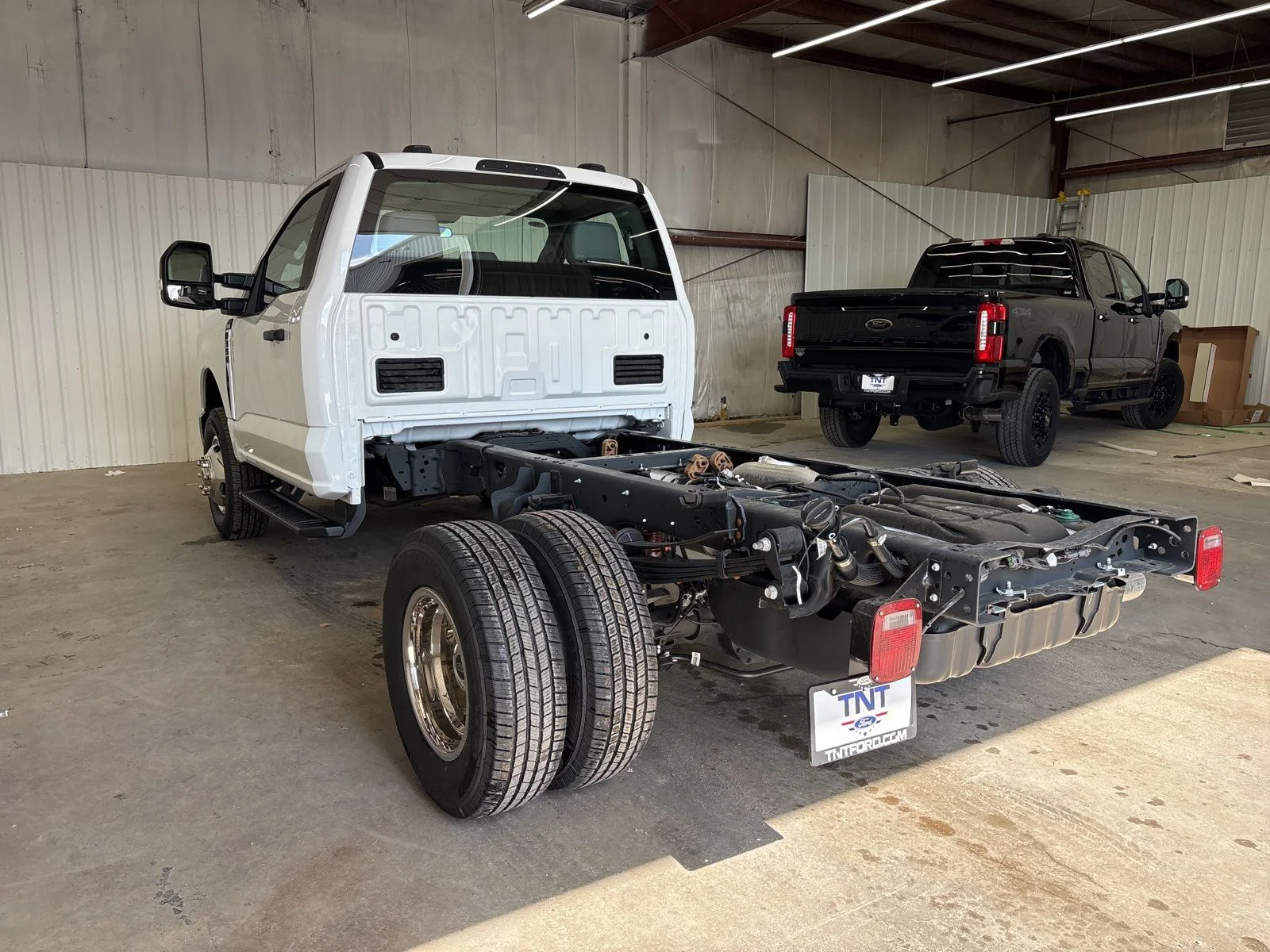 New 2026 Oxford White Ford F-350® XL image 5