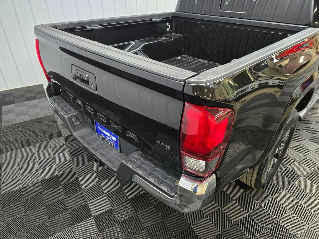 Used 2023 Black Toyota SR5 image 11