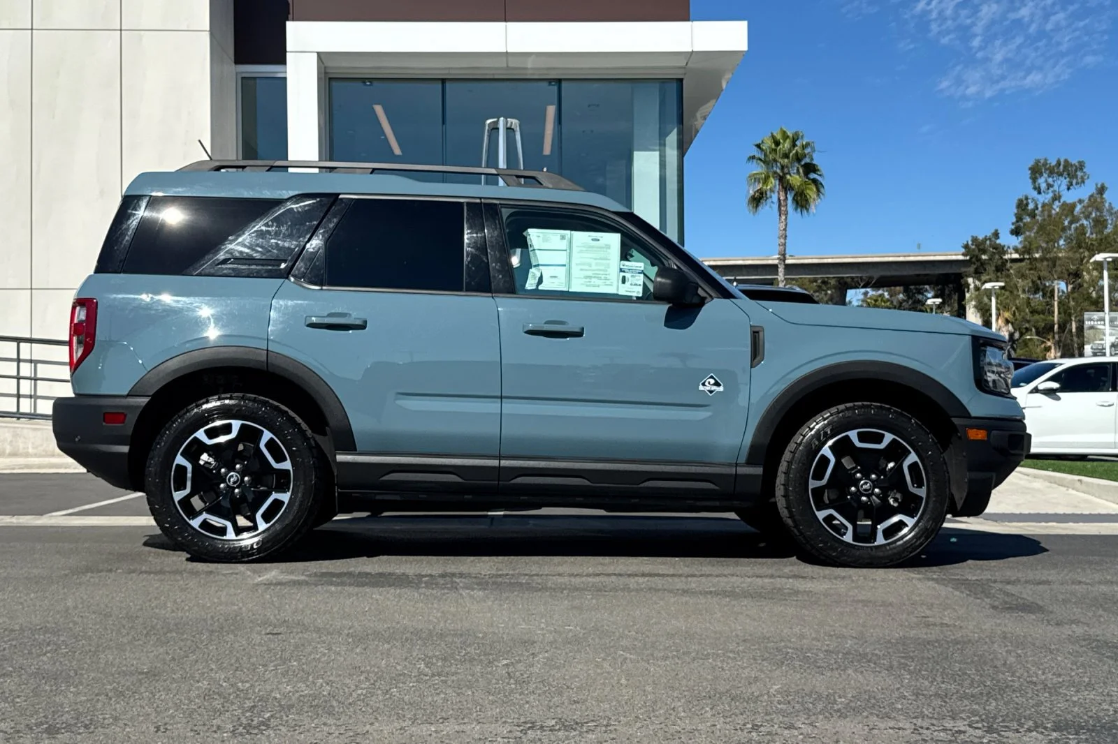 Certified Used 2023 Area 51 Ford Outer Banks image 2