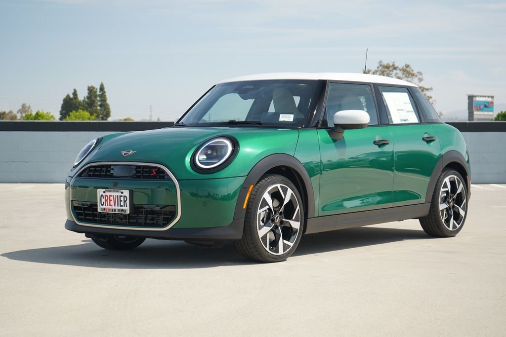2026 MINI Hardtop Cooper S's photo