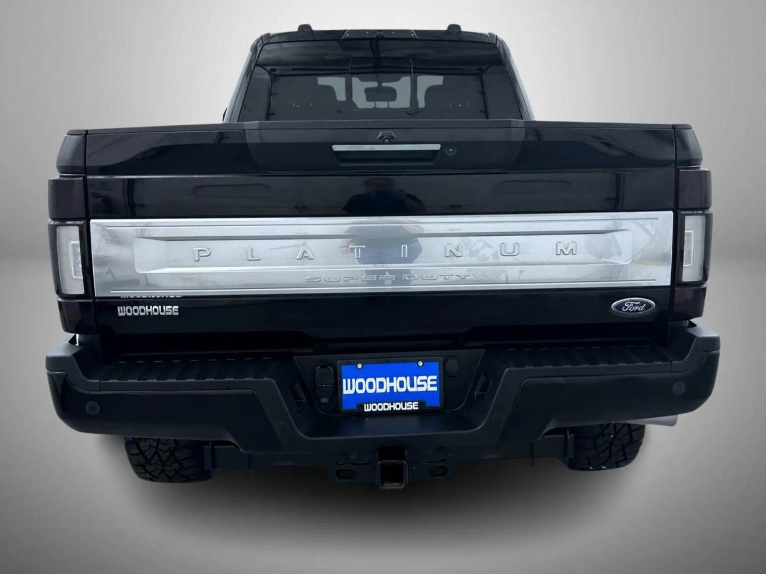 Used 2021 Black Ford Platinum image 6