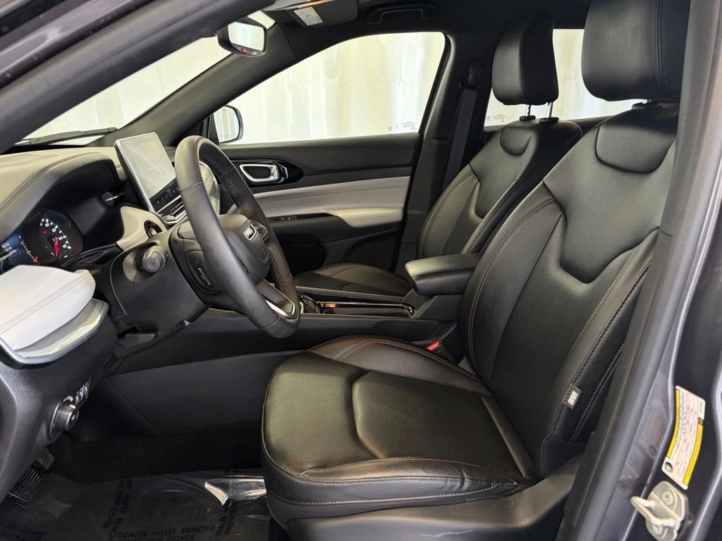 Used 2024 Gray Metallic Jeep Limited image 14