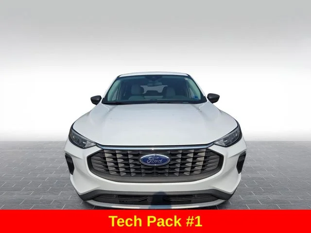 Used 2023 White Ford Active image 2