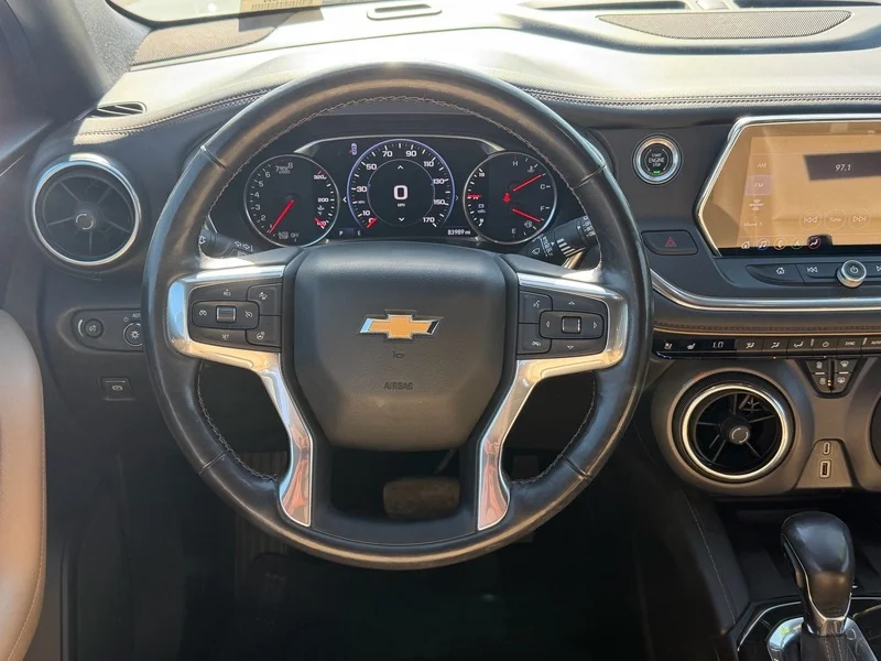 Used 2019 SUMMIT WHITE Chevrolet Premier image 13