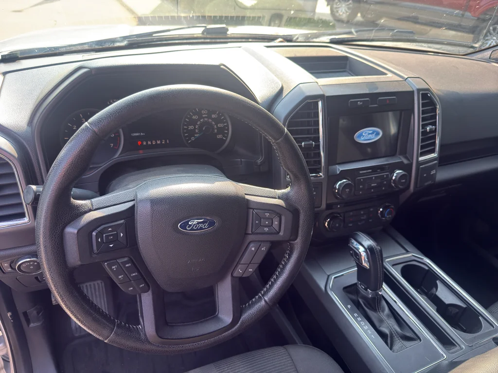 Used 2016 Ingot Silver Metallic Ford XLT image 12