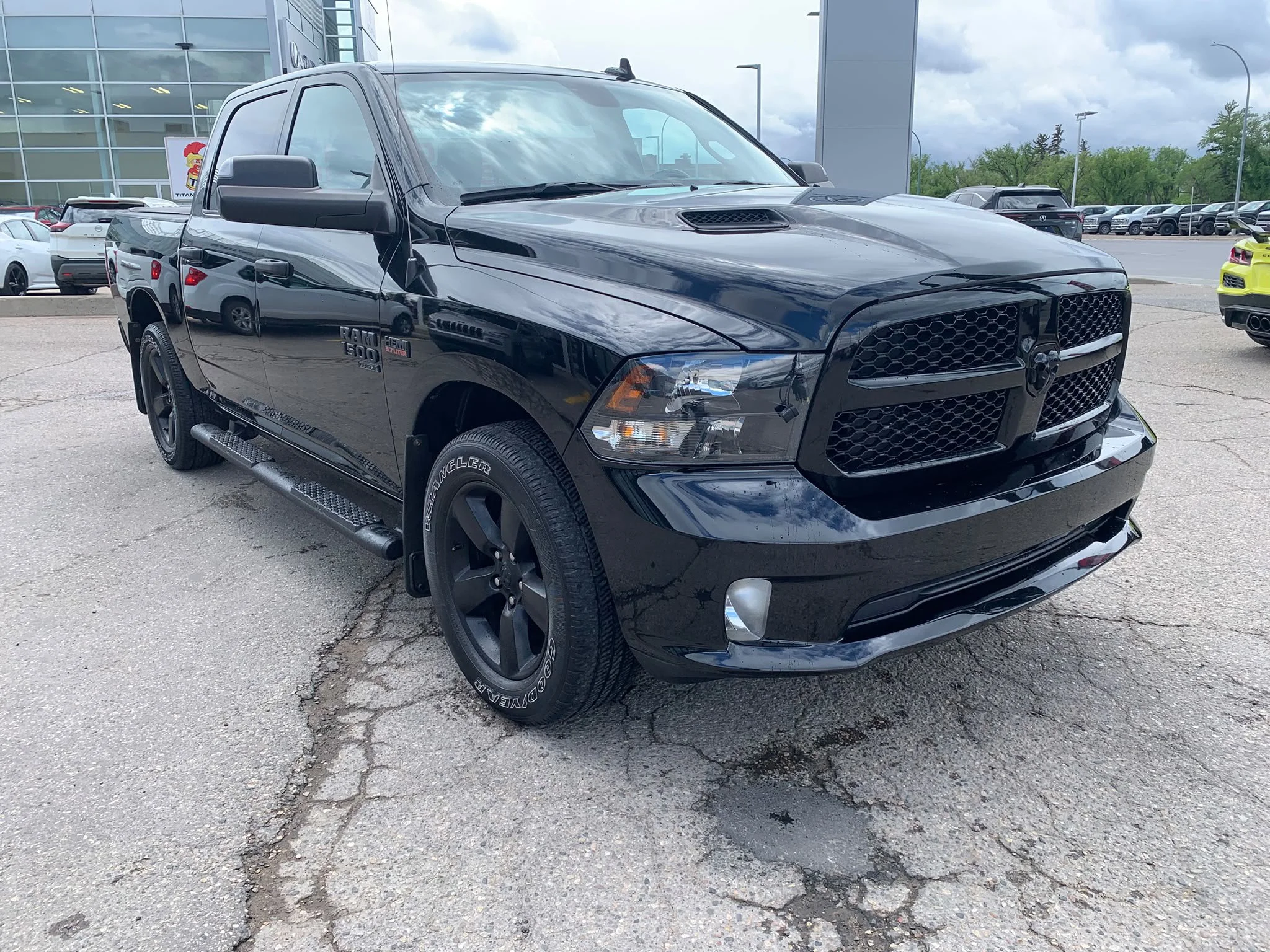 Certified Used 2021 Black Ram Express image 5