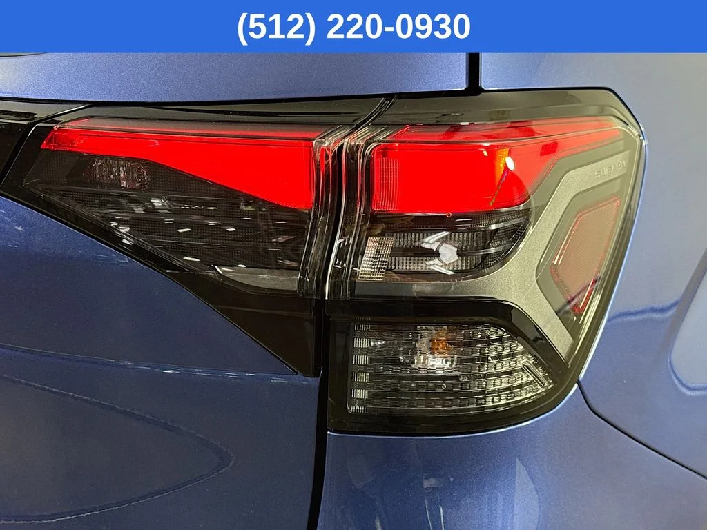 New 2026 DAYBREAK BLUE PEARL Subaru Premium image 35