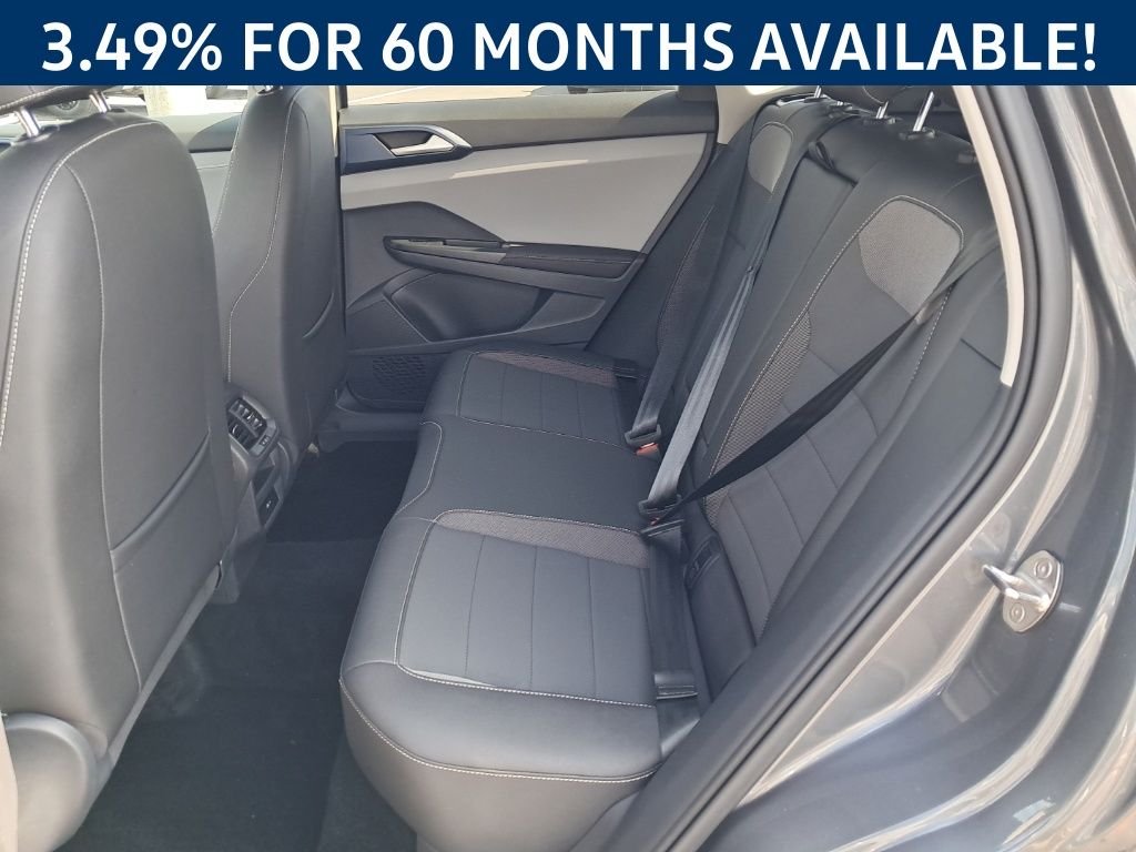 2024 Volkswagen Taos SE - Photo 9