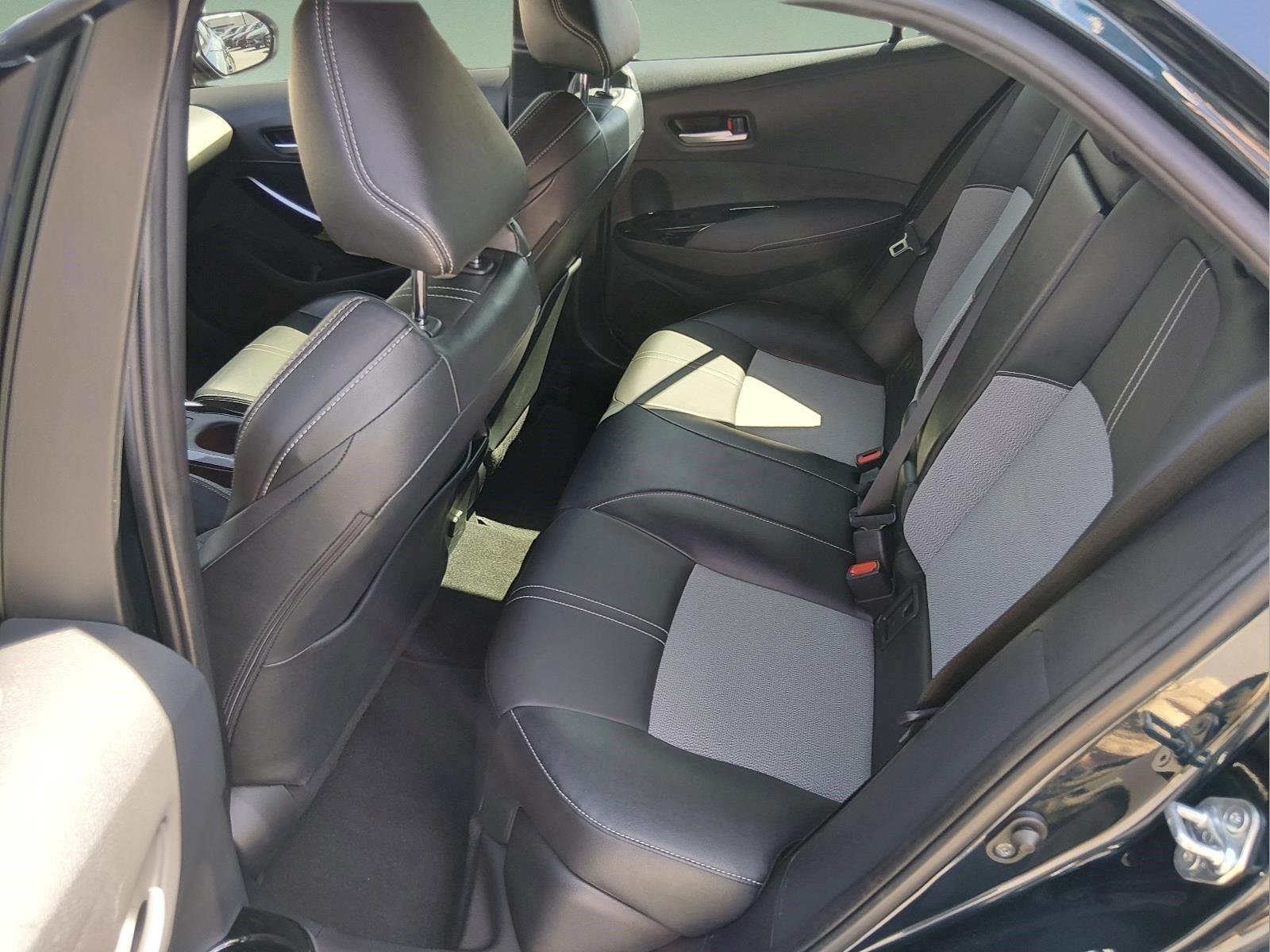 Used 2022 Galactic Aqua Mica TOYOTA XSE image 18