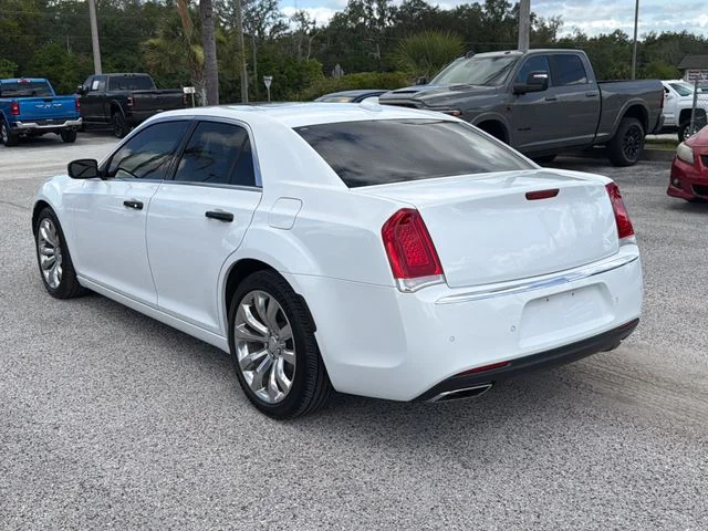 Used 2018 White Chrysler Limited image 6
