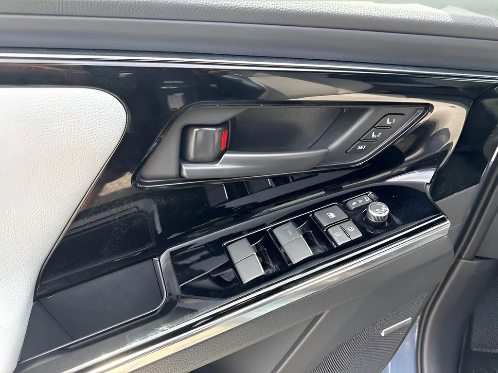 Used 2023 Gray Subaru Touring image 29