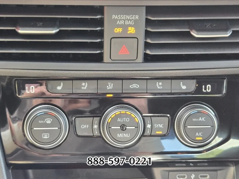 2024 Volkswagen Jetta GLI Autobahn - Photo 24