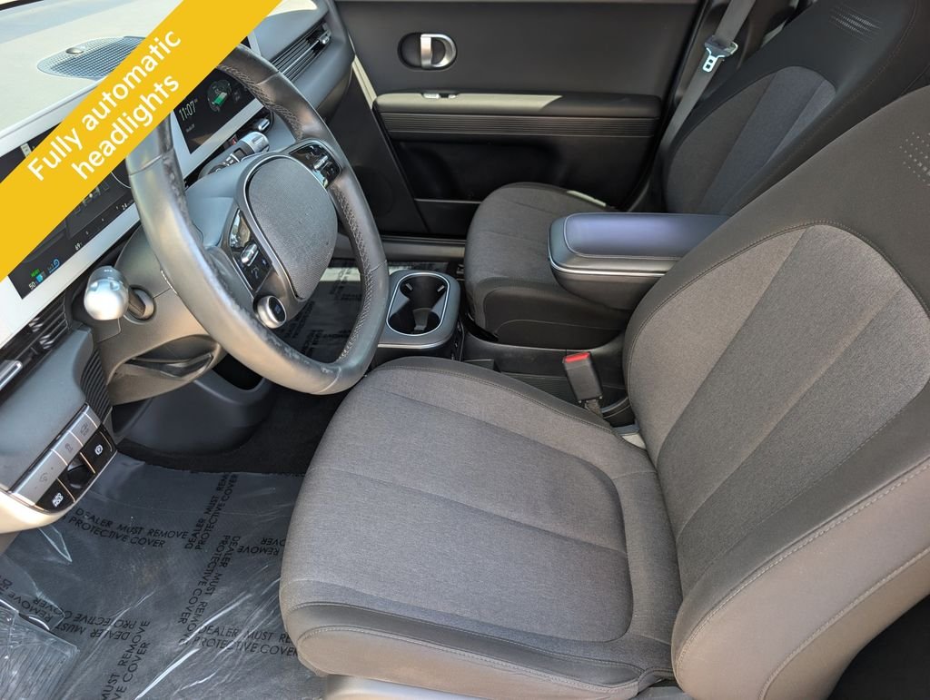 Used 2024 Gray Hyundai SEL image 14
