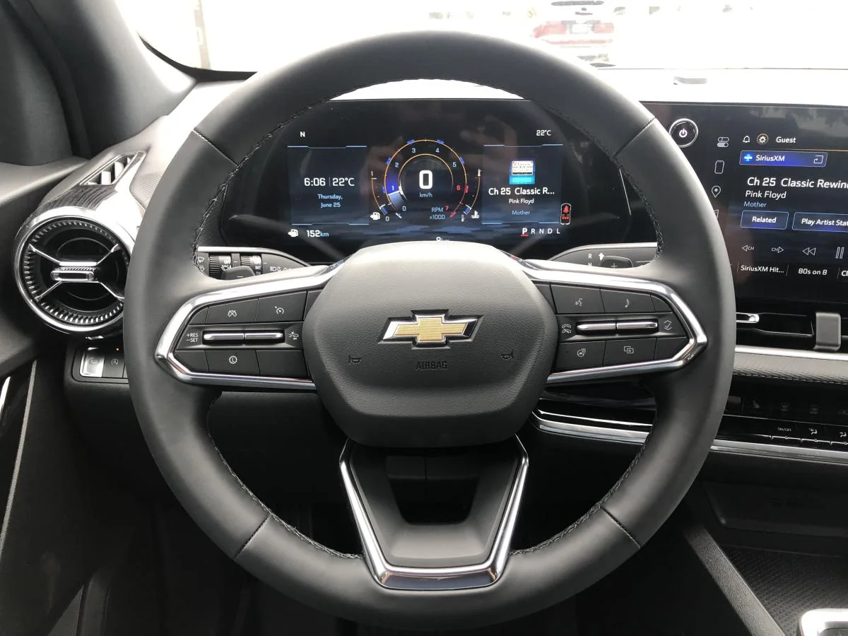 New 2026 White Chevrolet Fwd 4dr Lt 1lt image 12