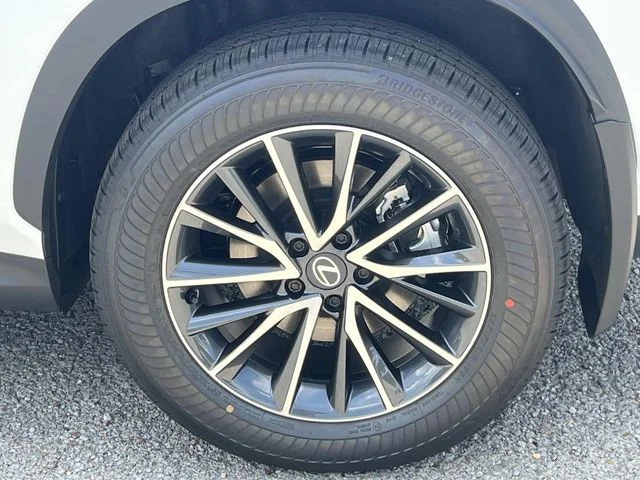 New 2026 Ultra White Lexus PREMIUM image 11