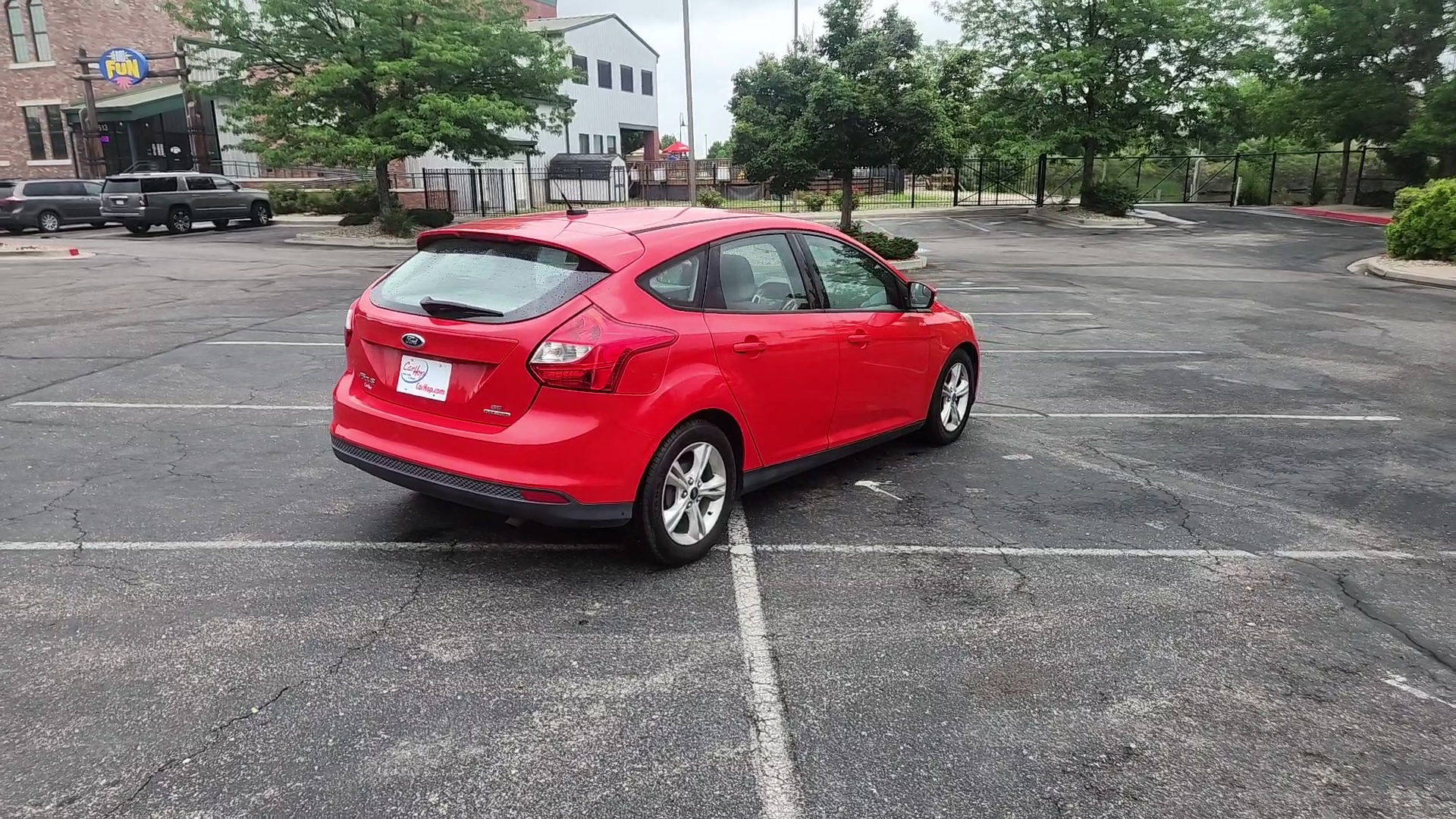 Used 2014 Red Ford SE image 5
