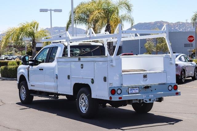 2026 Ford F-350 Super Duty Chassis Cab XL - Photo 35