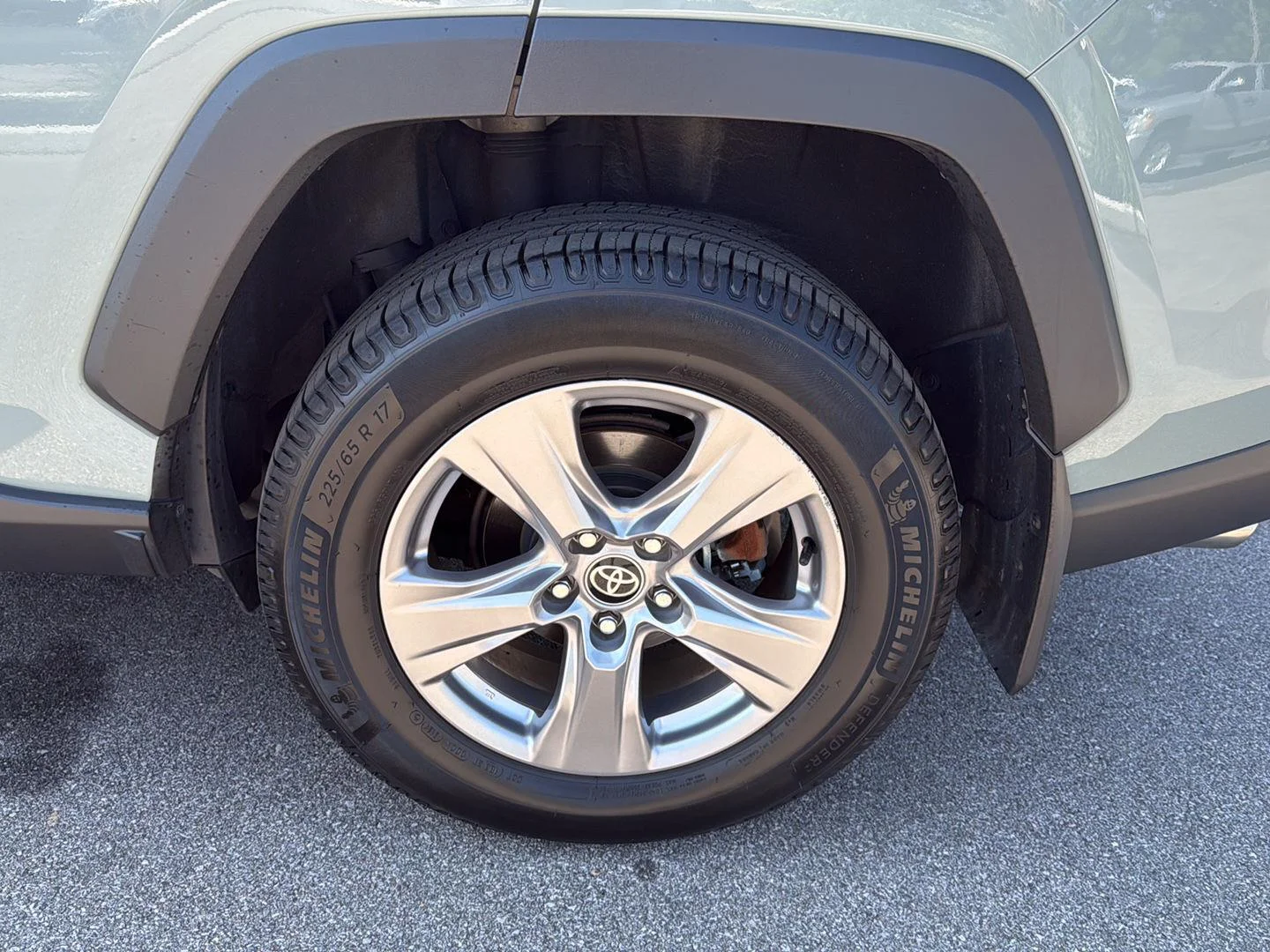 Used 2022 Lunar Rock Toyota XLE image 16