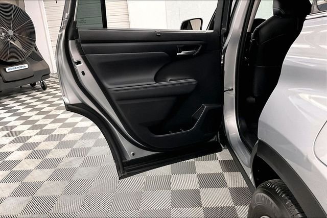 2024 Toyota Highlander XLE - Photo 23