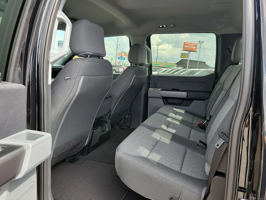 2026 Ford F-250 Super Duty XL - Photo 9