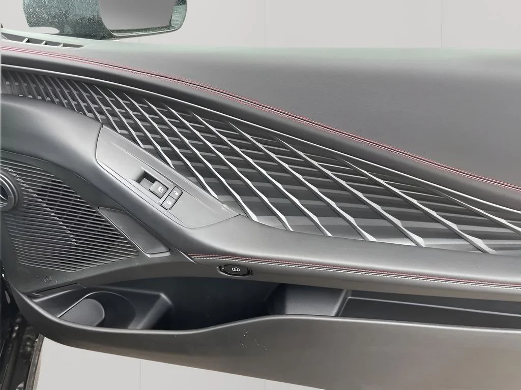 New 2025 Diamond Black Crystal Pearlcoat Dodge R/T image 15