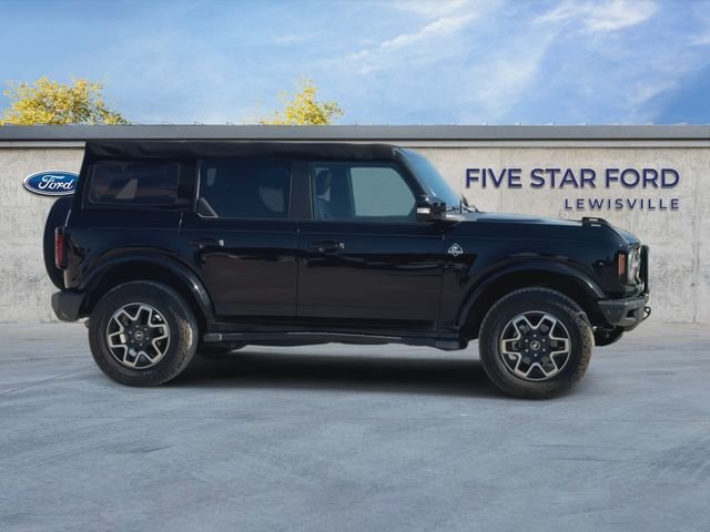 Used 2022 Black Ford Outer Banks image 9