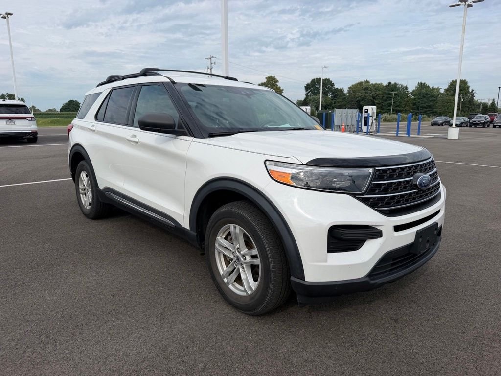 Used 2020 White Ford XLT image 3