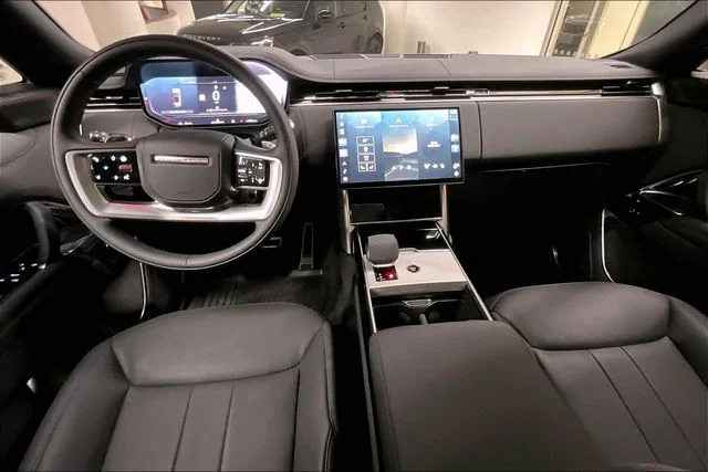 Certified Used 2025 Green Land Rover SE image 17