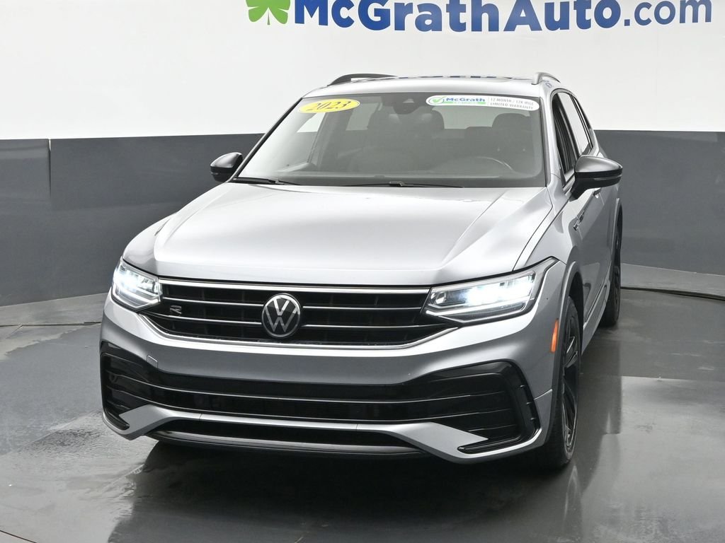 Used 2023 Silver Volkswagen 2.0T SE R-Line Black image 6