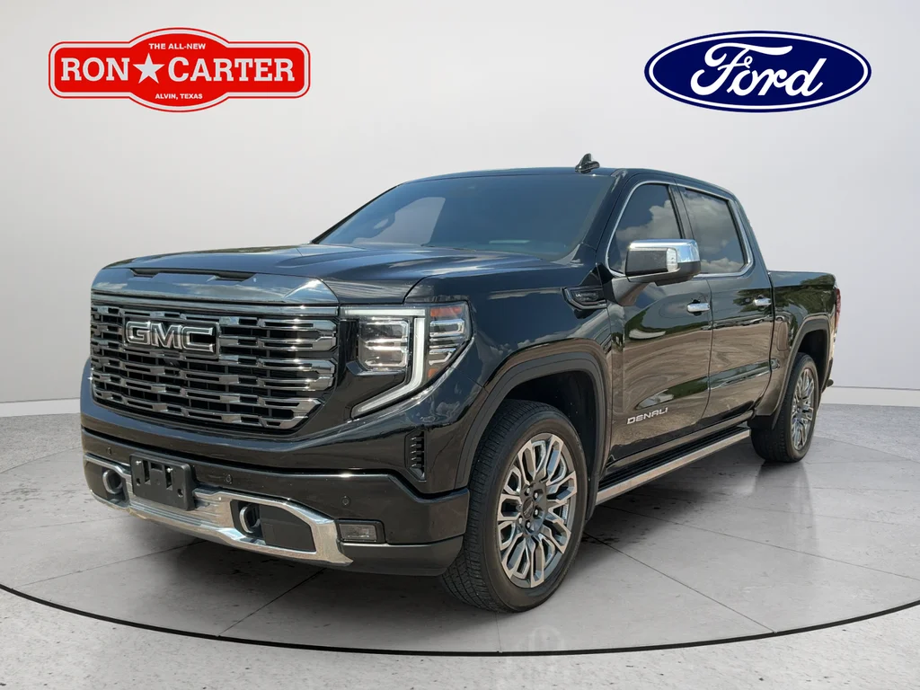 Used 2024 Black GMC Denali Ultimate image 3
