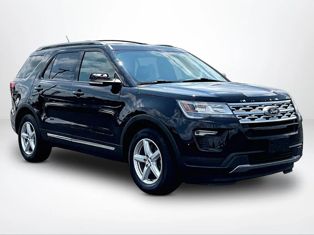 Used 2019 Black Ford XLT image 11