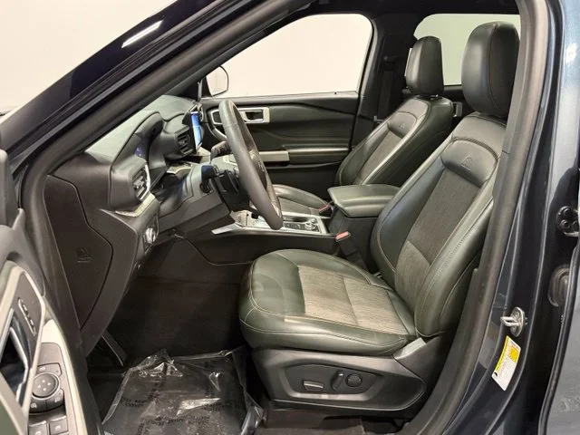 Used 2022 Blue Ford Timberline image 13