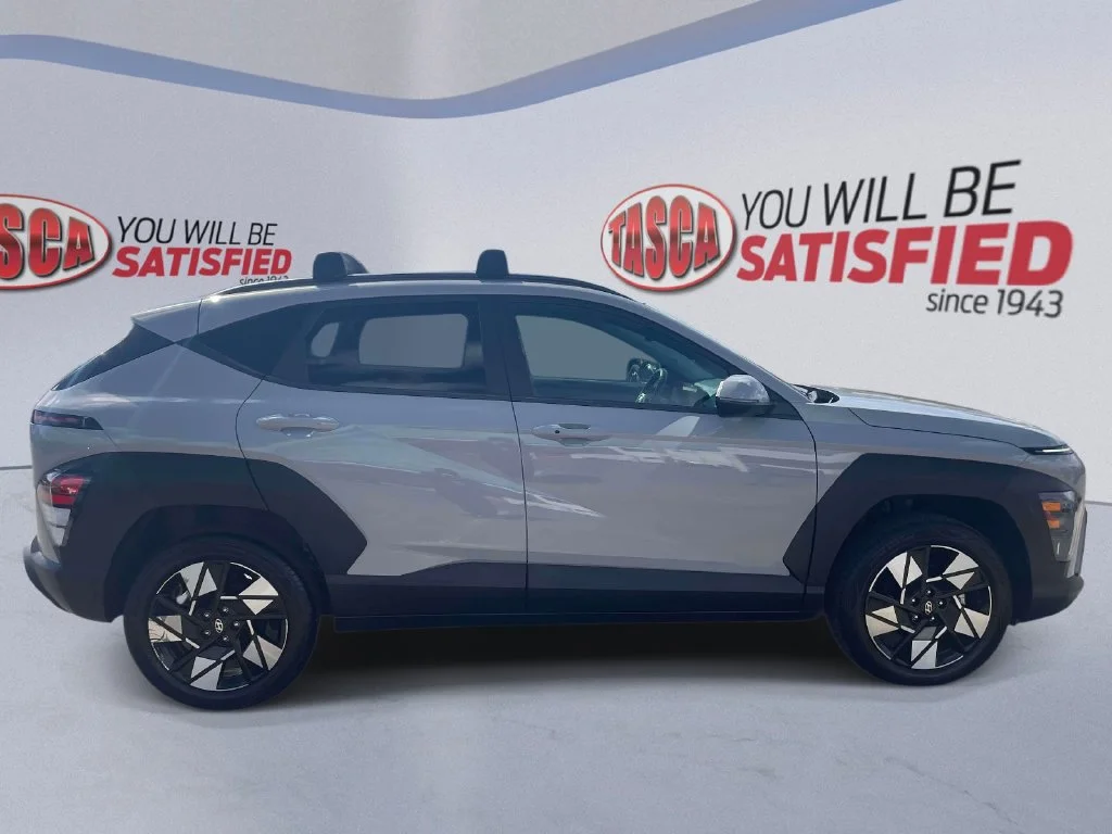 Certified Used 2024 Gray Hyundai SEL image 5
