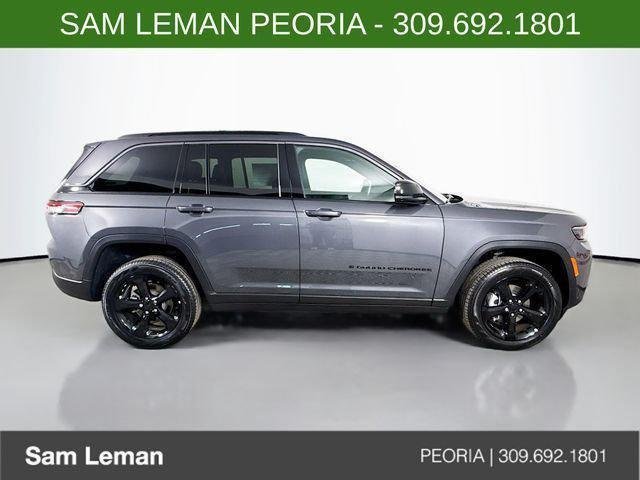 New 2026 Baltic Gray Metallic Clearcoat Jeep Limited image 20