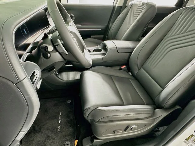 New 2027 White Hyundai SEL image 9