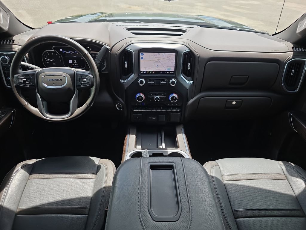 Used 2021 Black GMC Denali image 13