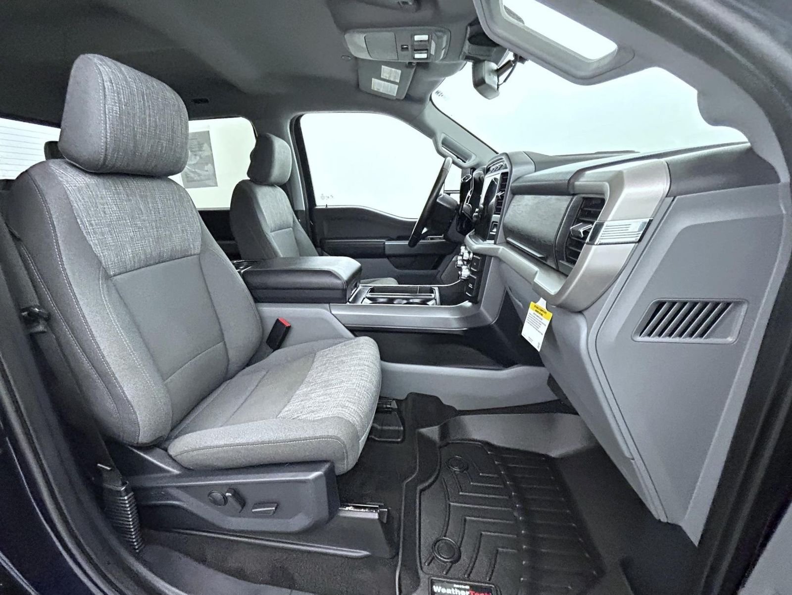 Used 2022 Blue Ford XLT image 15
