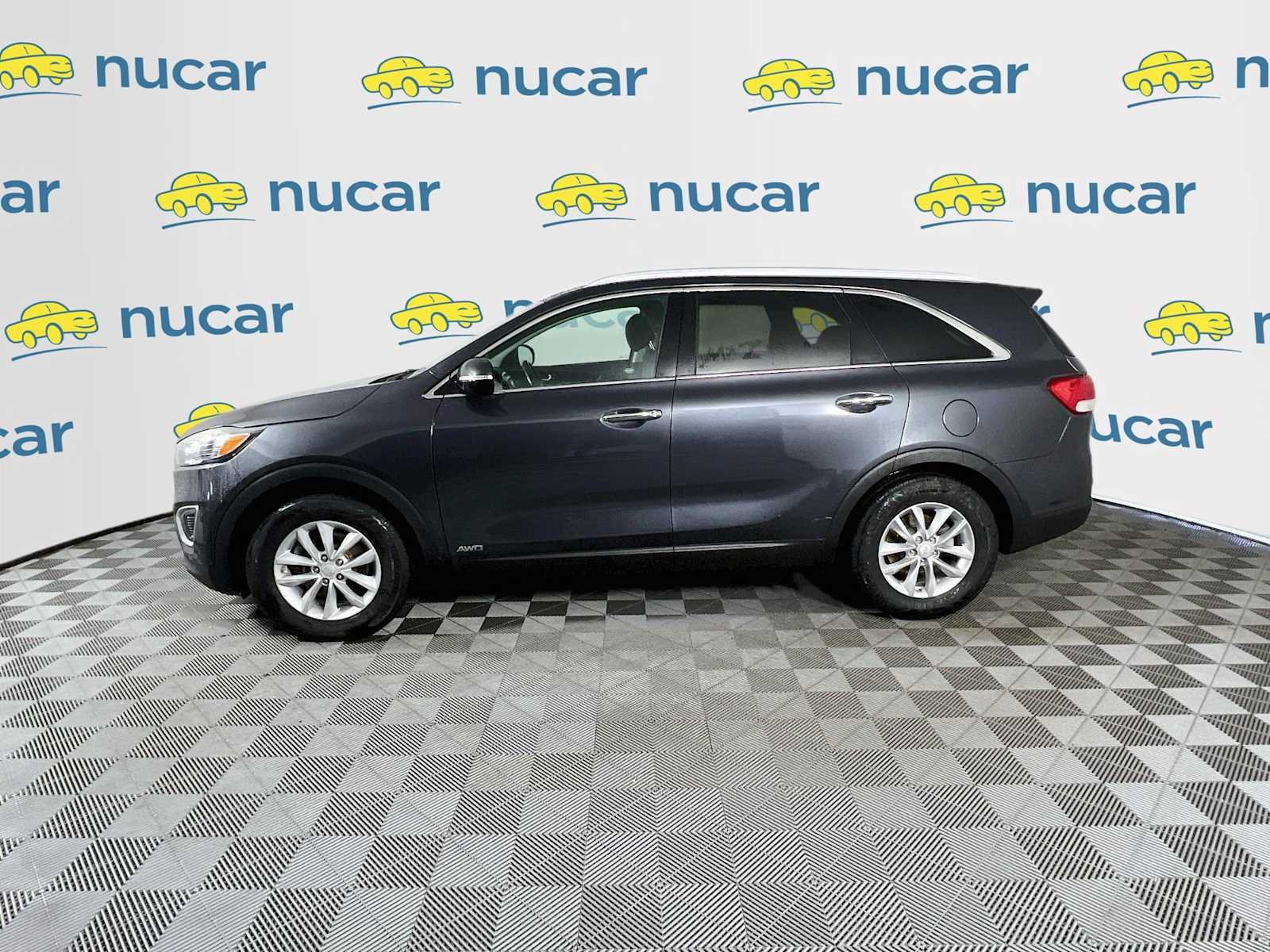 Used 2017 Platinum Graphite Kia LX image 4