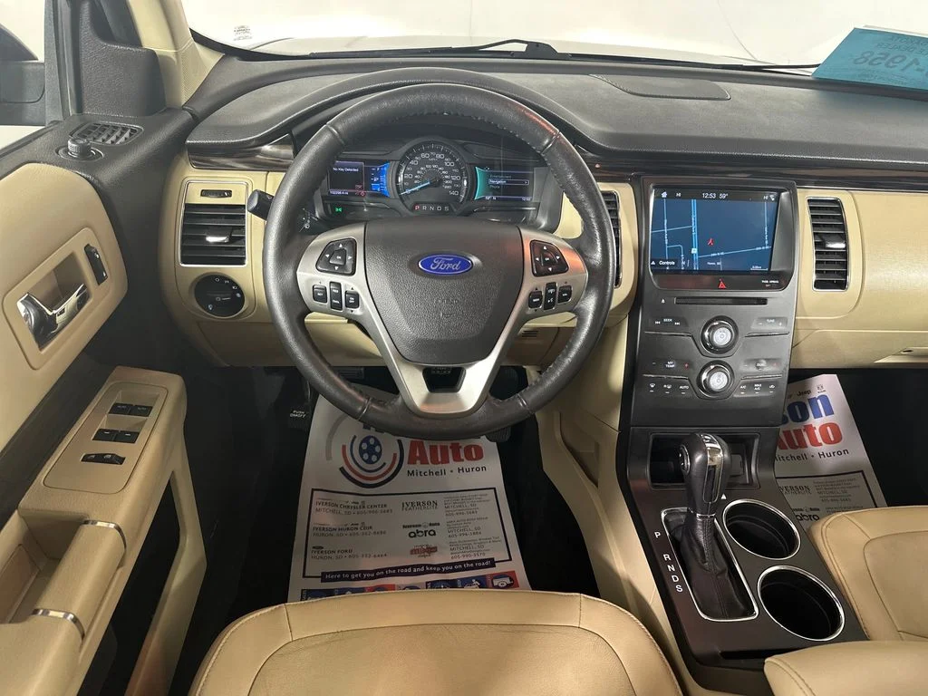 Used 2018 Black Ford SEL image 25