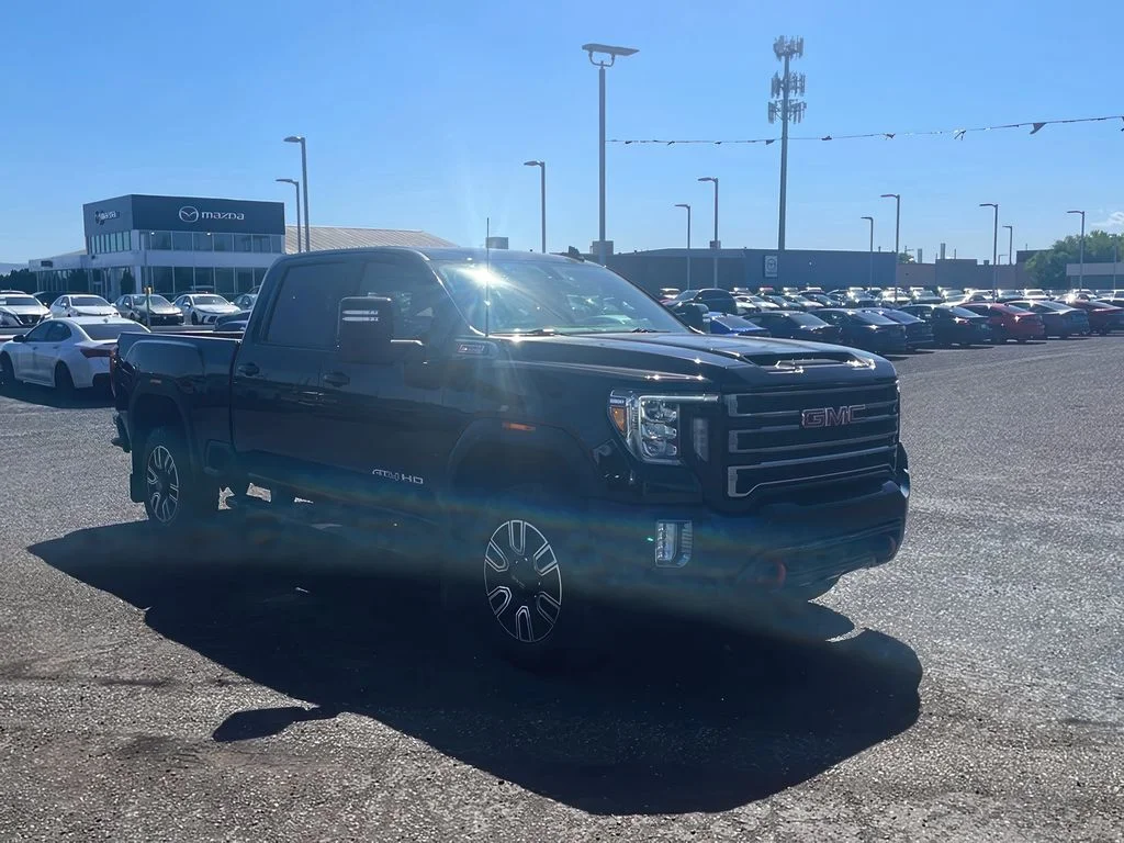 2022 GMC Sierra AT4 4WD Crew Cab Standard Box's photo
