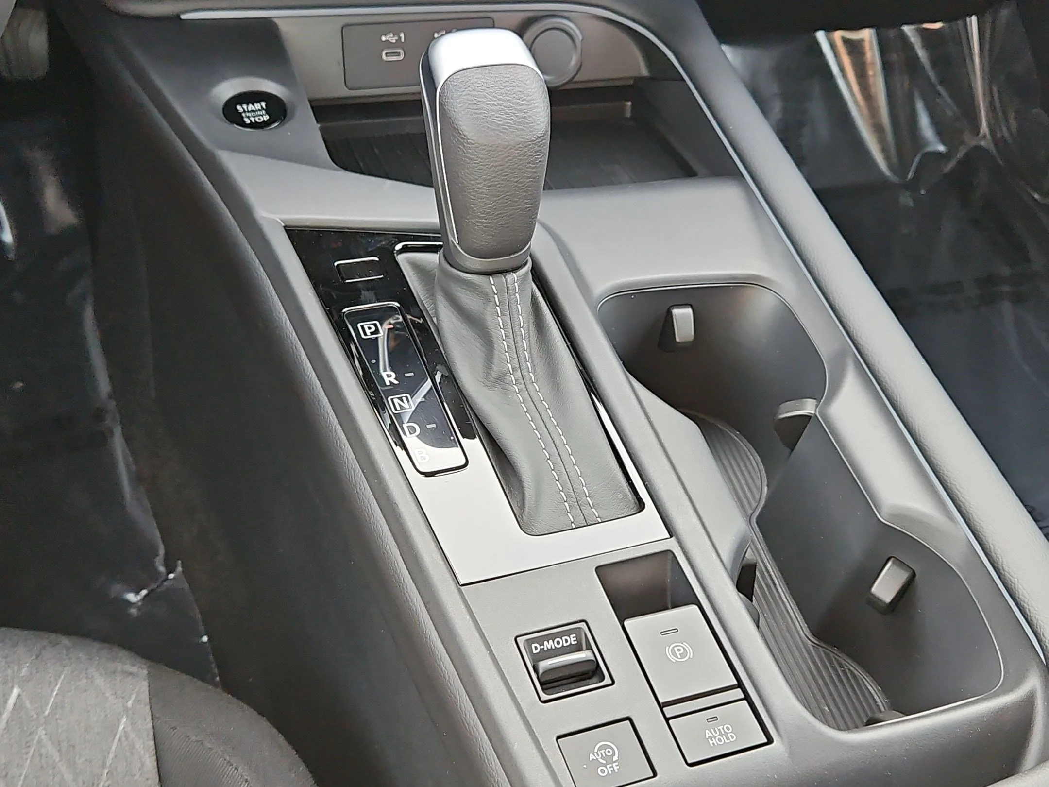 New 2026 Atlantic Gray Metallic Nissan SV image 18