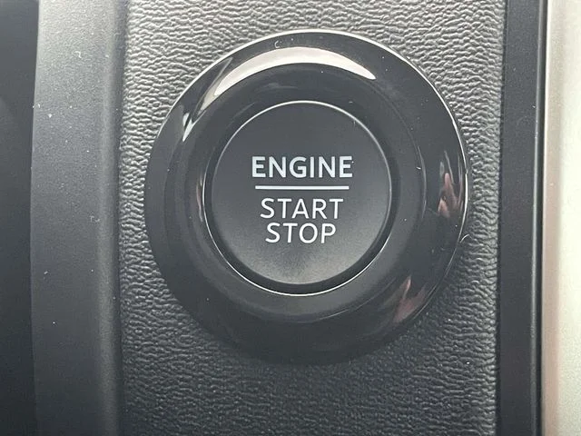 2025 Ford Expedition Active - Photo 25