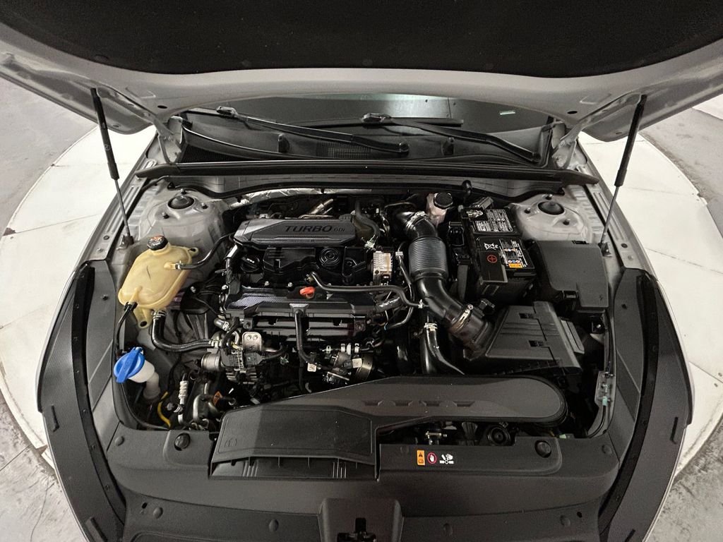 Used 2024 Gray Kia GT-Line image 21