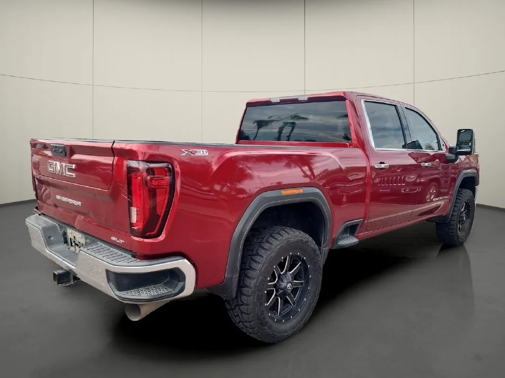 Used 2021 Red GMC SLT image 7