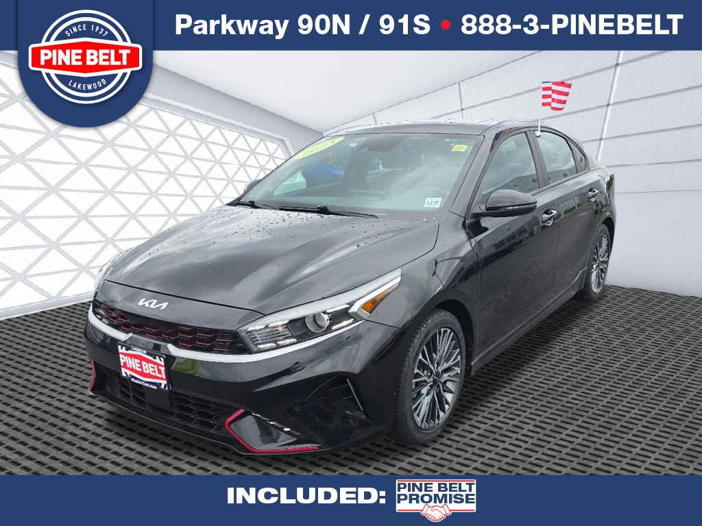 2023 Kia Forte GT-Line - Photo 1