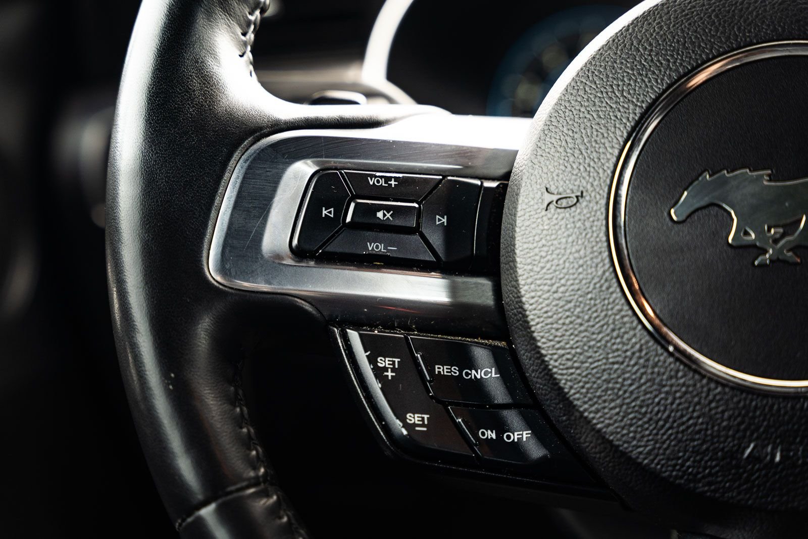 Used 2021 Gray Ford Mach 1 image 33