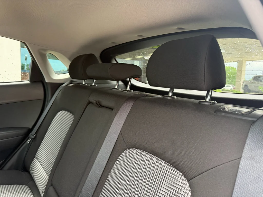 Used 2019 Ultra Black Pearl Hyundai SEL image 12